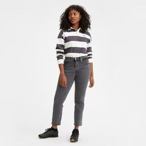 Levi’s Wedgie Ankle Jeans in Grey